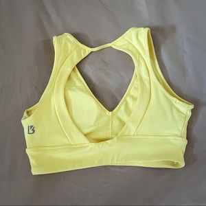 Buffbunny sports bra size small